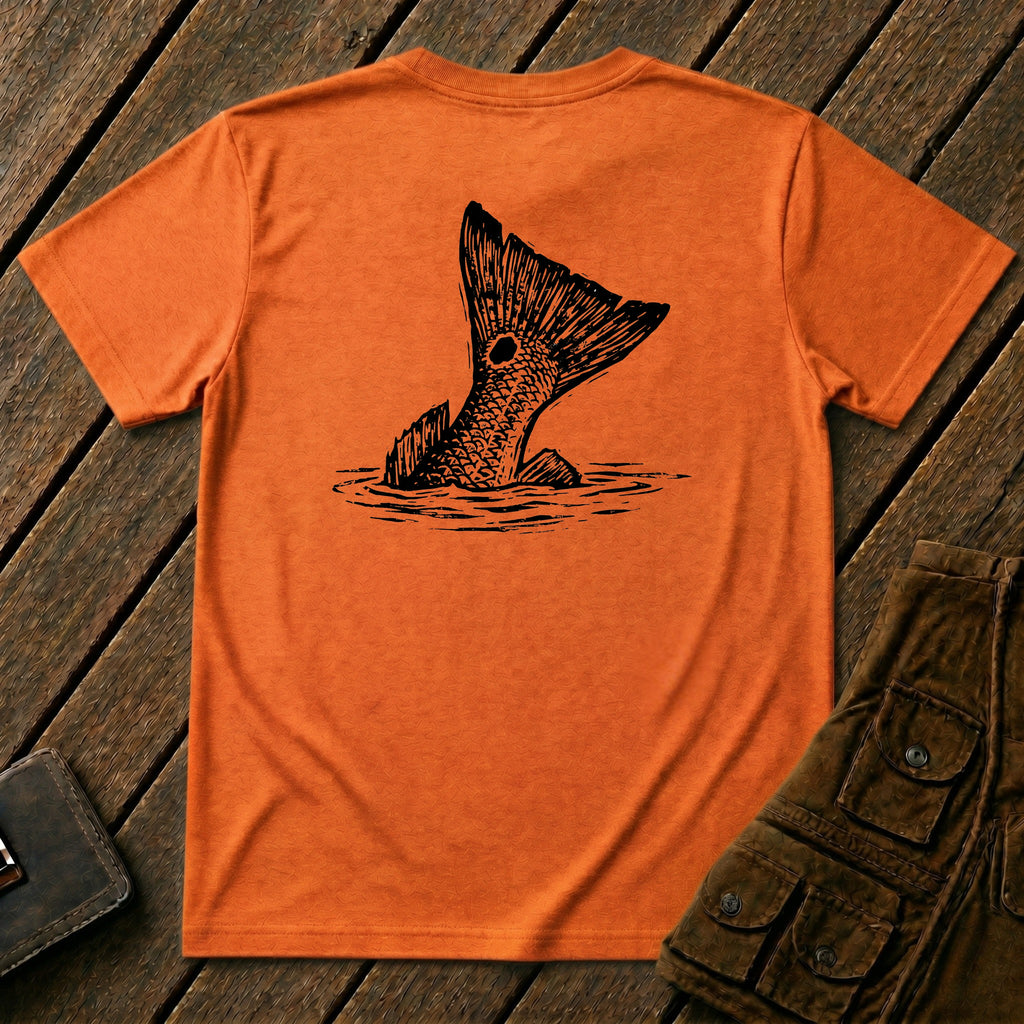 🐟Redfish Tailing Black & White Back Design